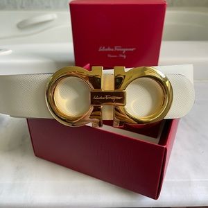 Brand New Salvatore Ferragamo Reversible and Adjustable Gancini Belt